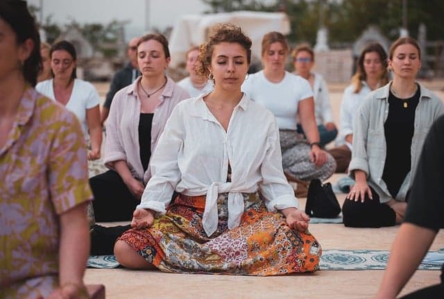 Alt: "Mindfulness como herramienta práctica para el desarrollo personal en la Psicoconciencia Transformacional."
