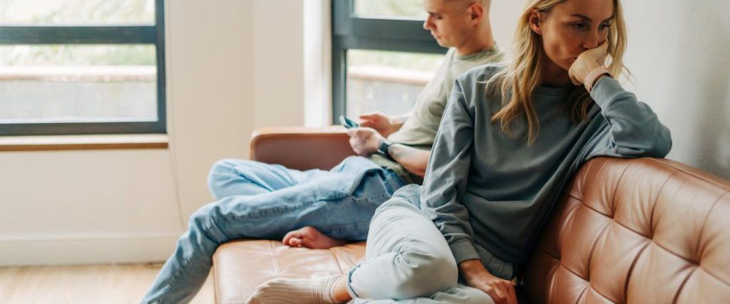 efectos emocionales del silencio en la pareja, desconexión afectiva